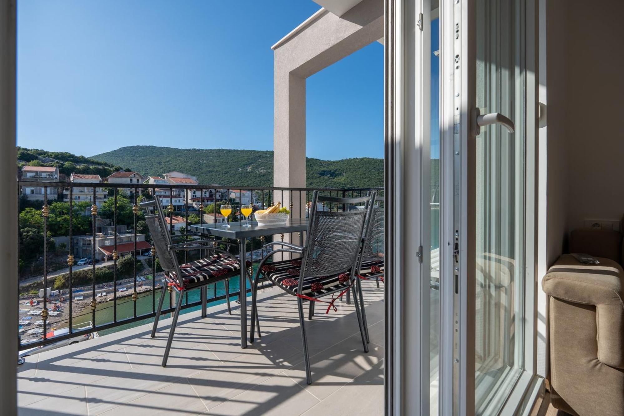Apartments Budes Neum Chambre photo