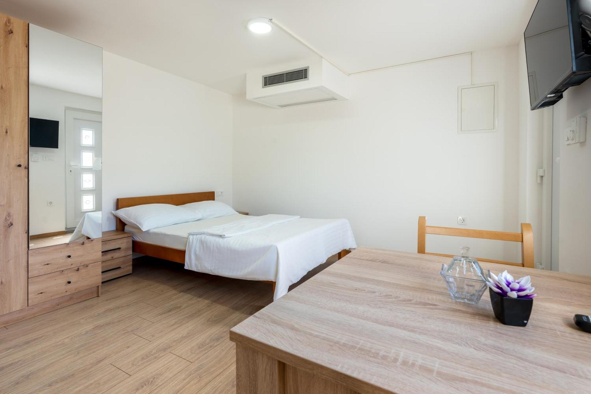 Apartments Budes Neum Extérieur photo